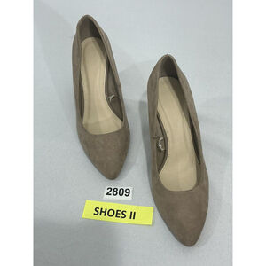 Womans Forever 21 Size 6 Slip On Tan Faux Suede Pointed Toe Wedge Shoes NWOT